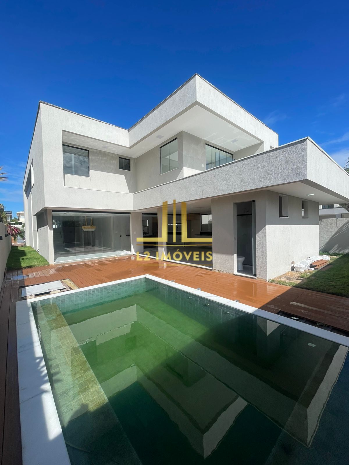 Casa de Condomínio para alugar com 4 quartos, 298m² - Foto 3