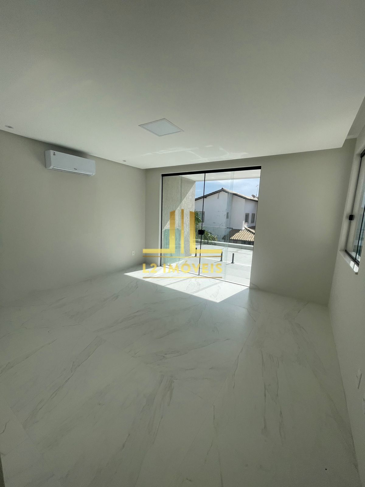 Casa de Condomínio para alugar com 4 quartos, 298m² - Foto 16