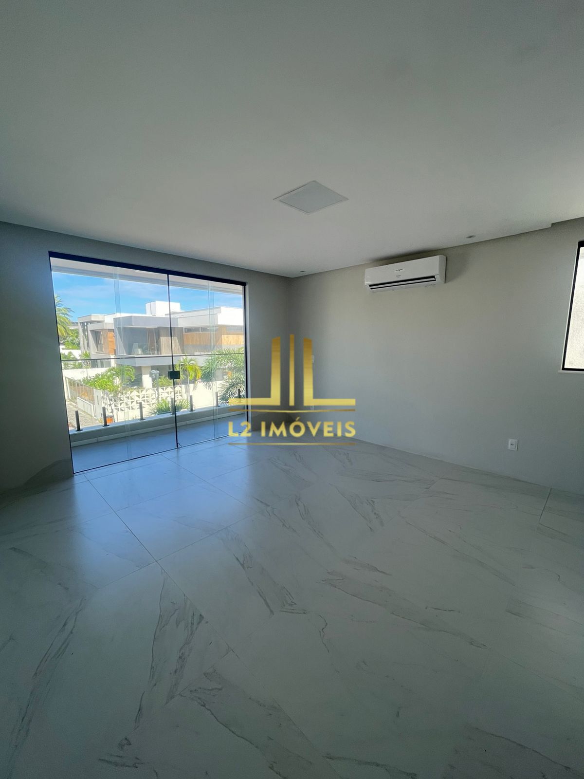 Casa de Condomínio para alugar com 4 quartos, 298m² - Foto 12