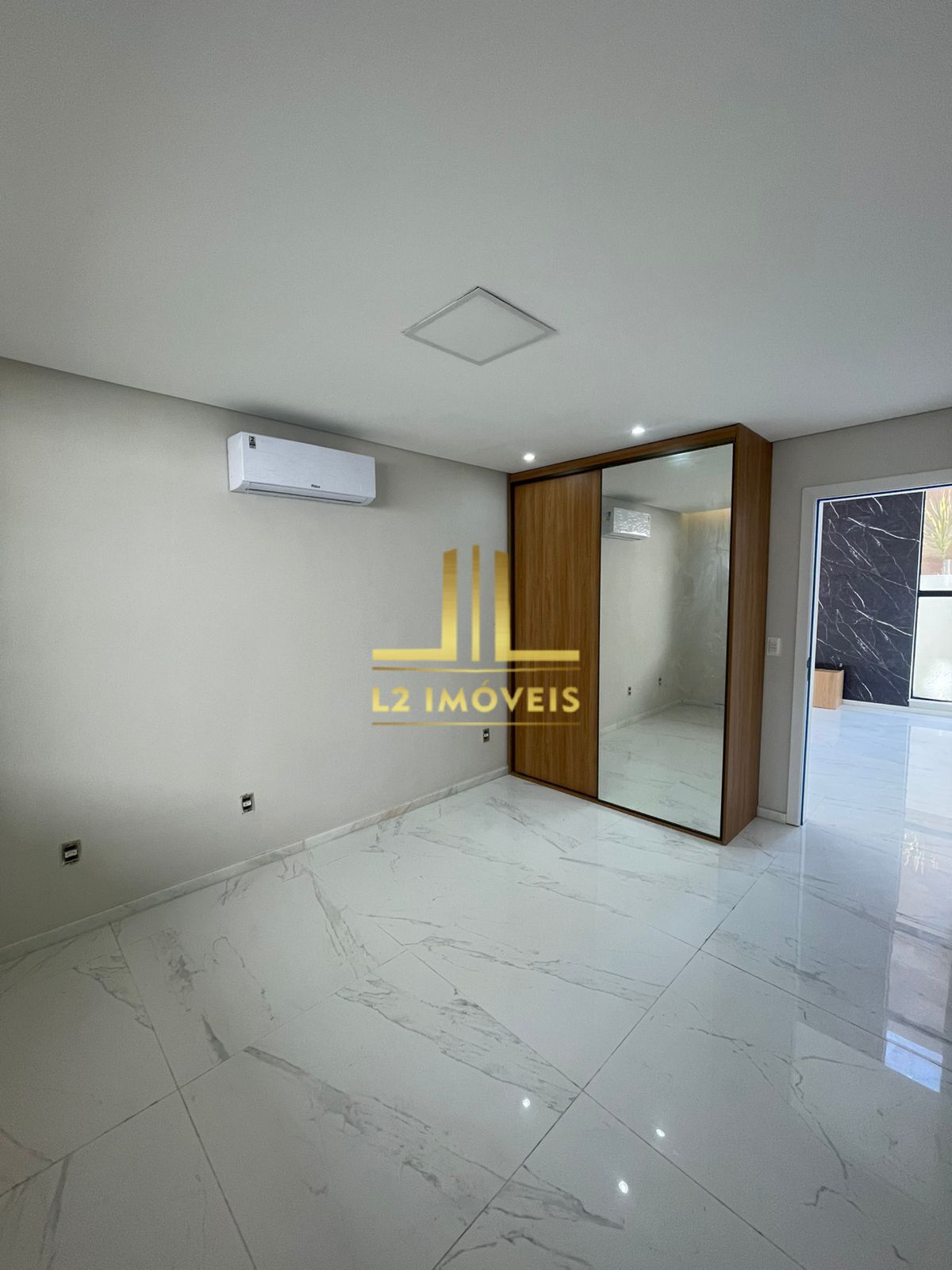 Casa de Condomínio para alugar com 4 quartos, 298m² - Foto 20