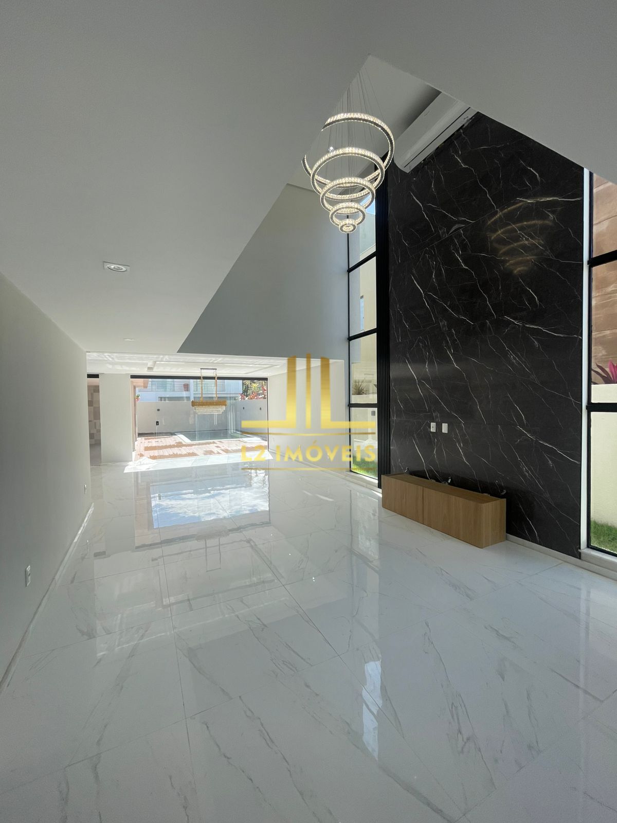 Casa de Condomínio para alugar com 4 quartos, 298m² - Foto 5