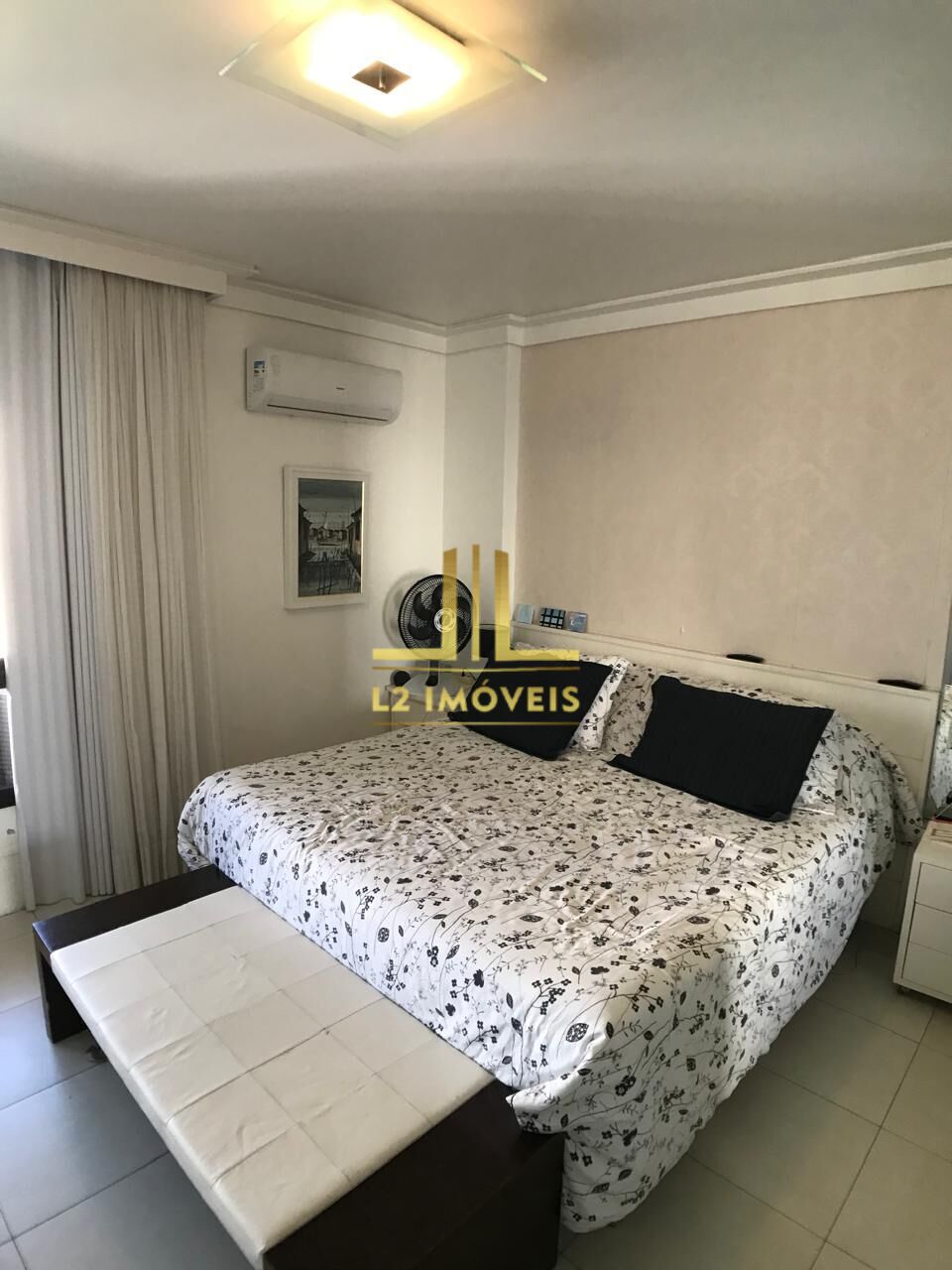 Apartamento à venda com 4 quartos, 196m² - Foto 7