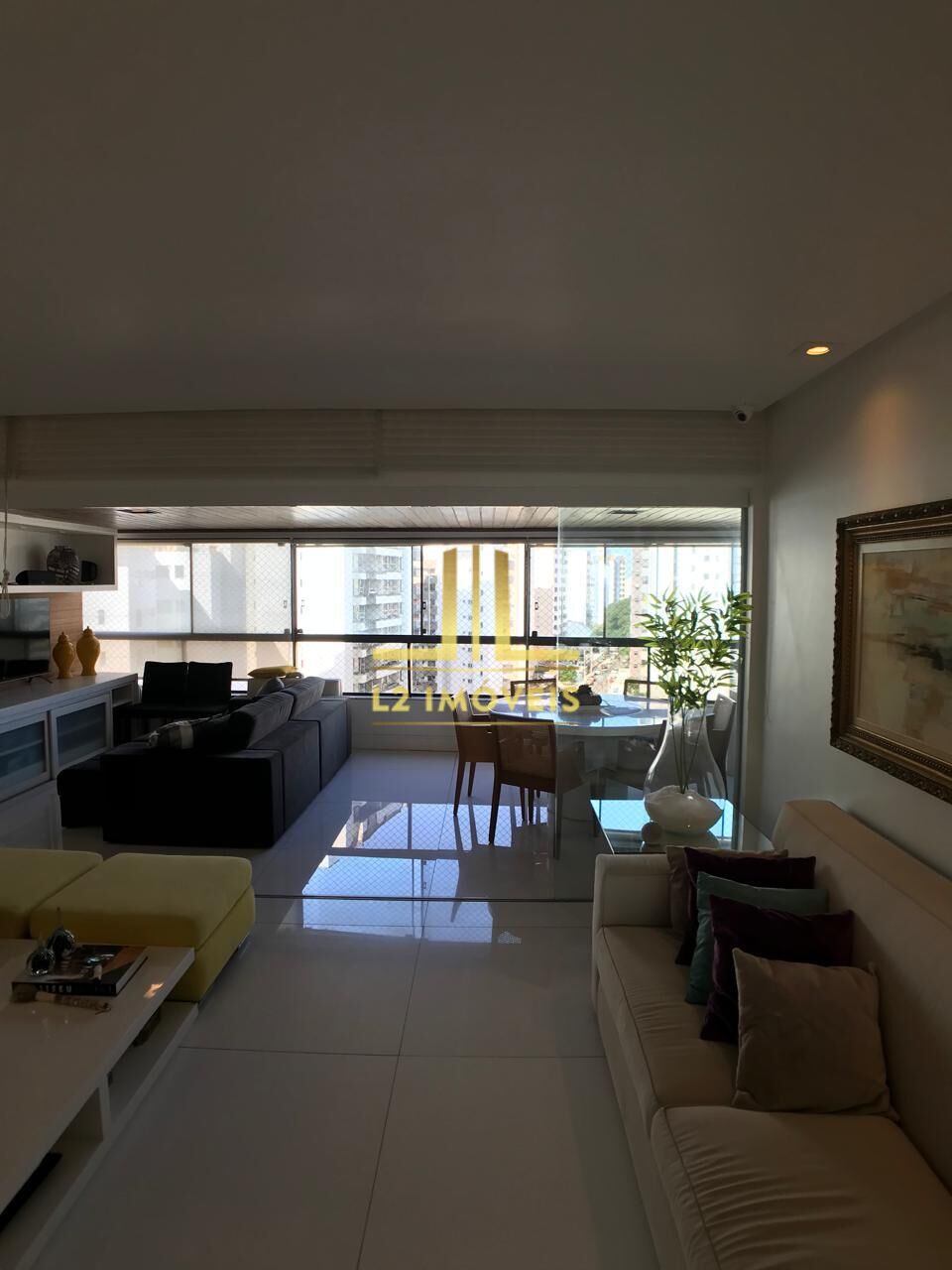 Apartamento à venda com 4 quartos, 196m² - Foto 5