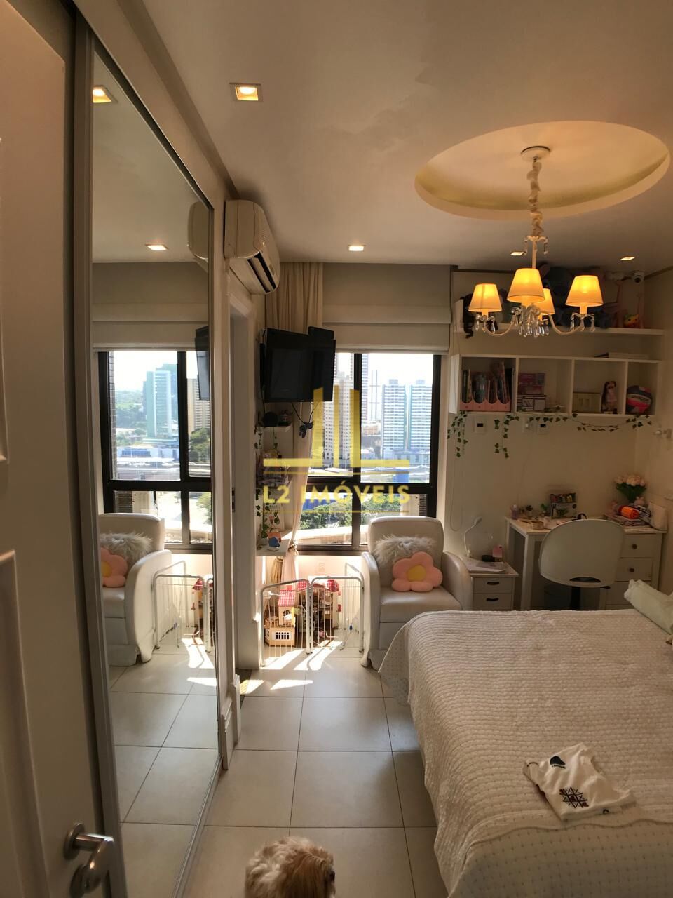 Apartamento à venda com 4 quartos, 196m² - Foto 6