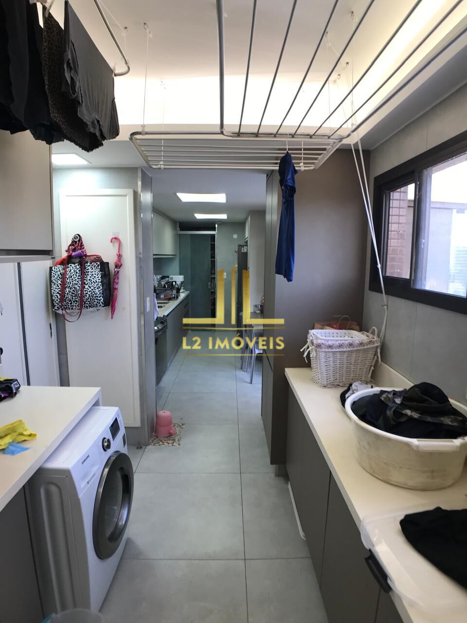 Apartamento à venda com 4 quartos, 196m² - Foto 22