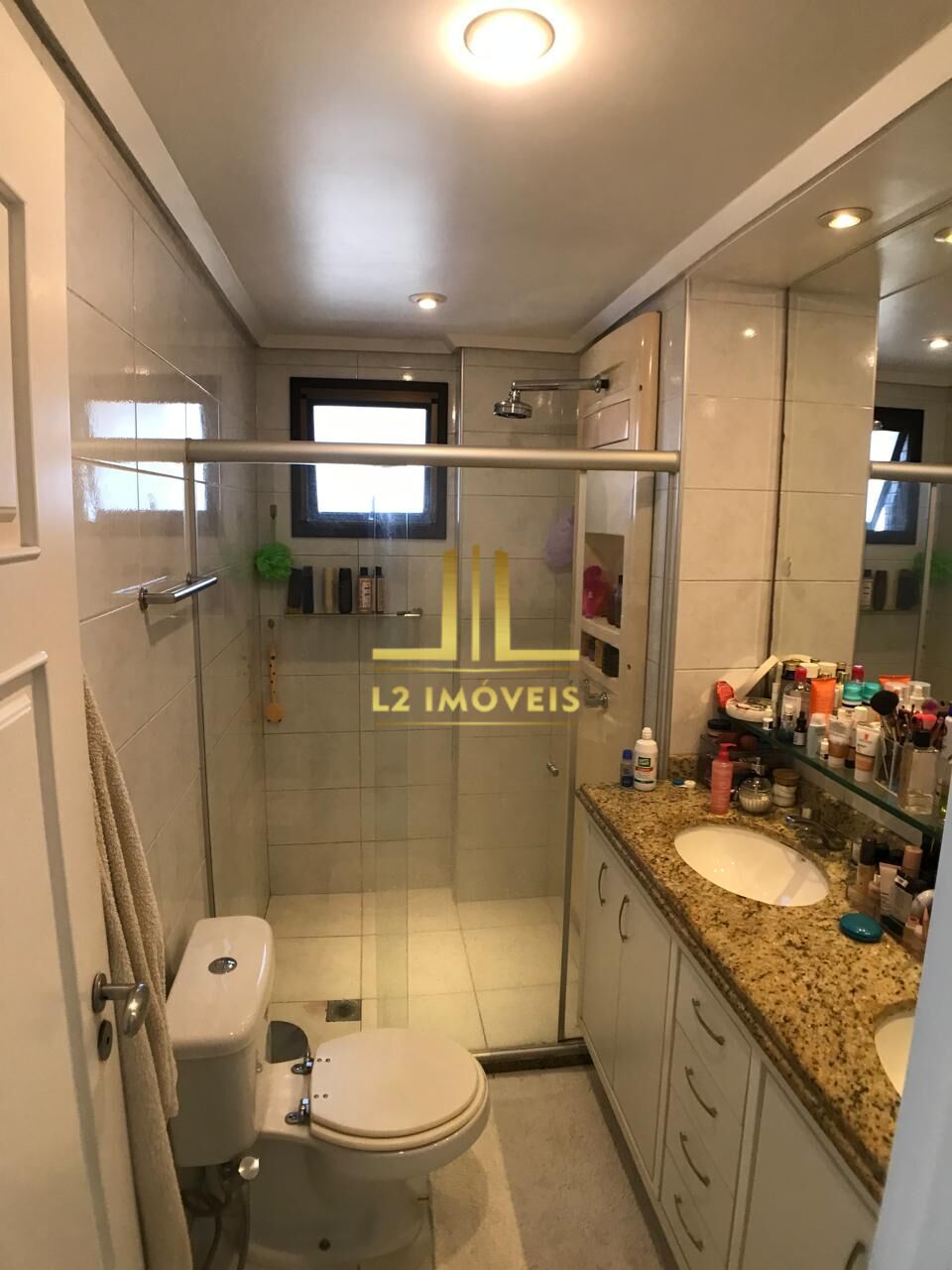 Apartamento à venda com 4 quartos, 196m² - Foto 15