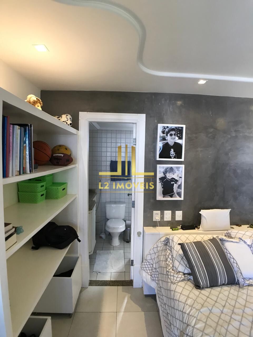 Apartamento à venda com 4 quartos, 196m² - Foto 10