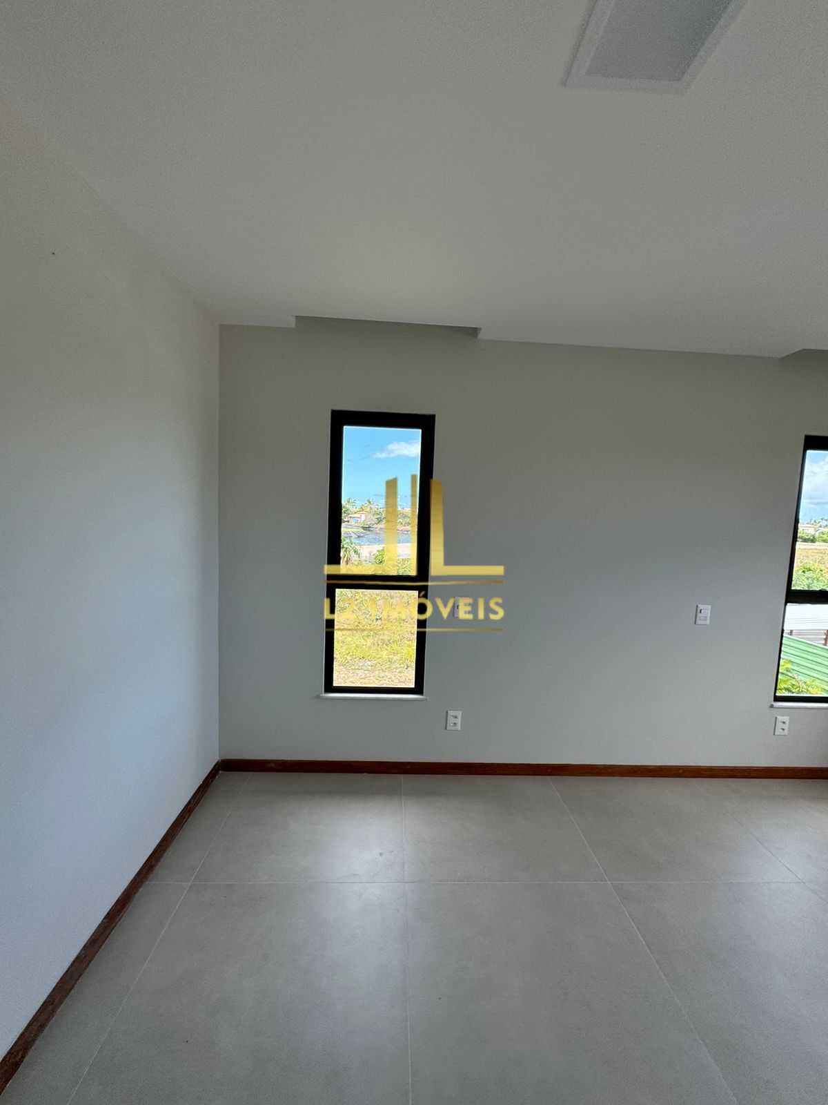 Casa à venda com 5 quartos, 310m² - Foto 10