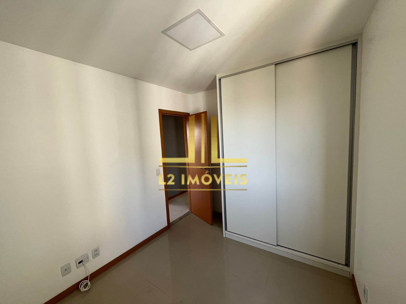 Apartamento à venda com 4 quartos, 140m² - Foto 14