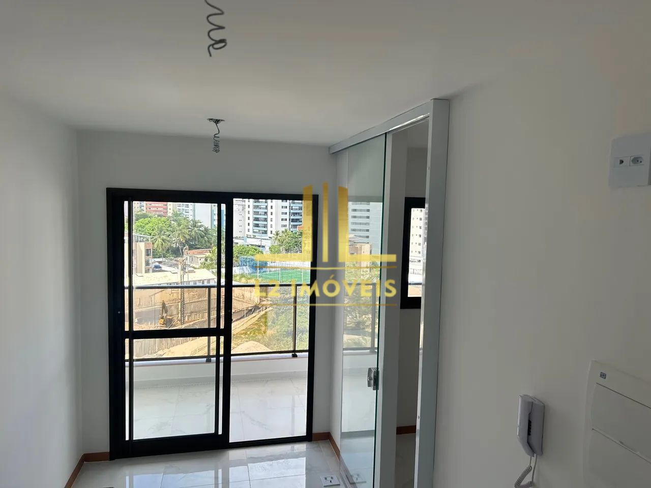 Apartamento à venda com 1 quarto, 27m² - Foto 1