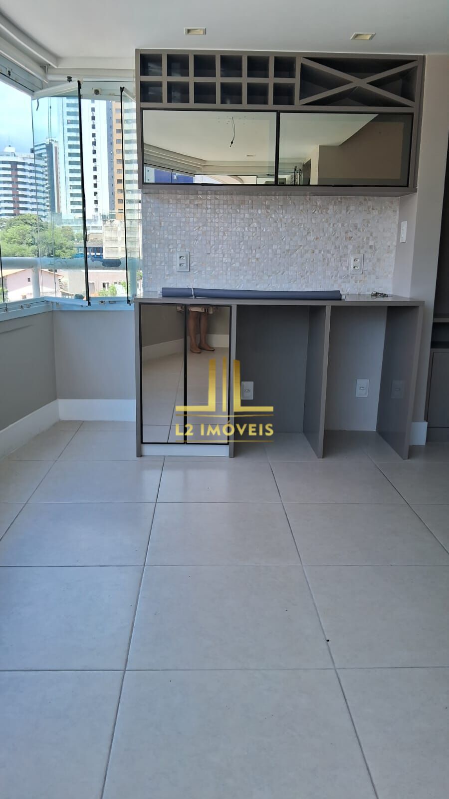 Apartamento à venda com 2 quartos, 78m² - Foto 4