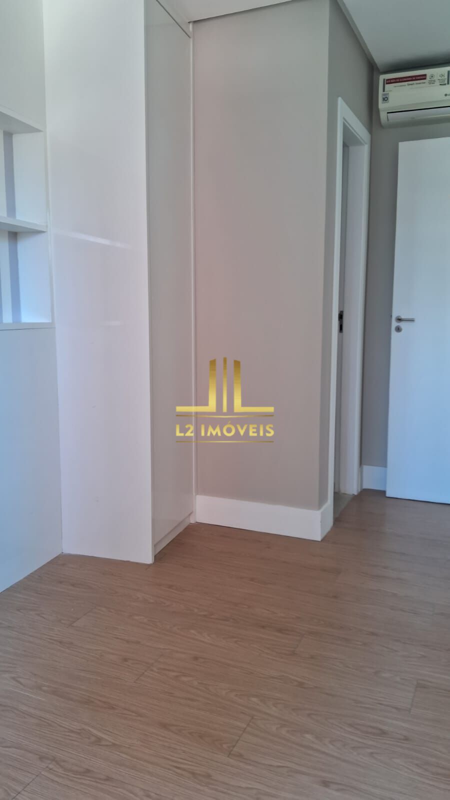 Apartamento à venda com 2 quartos, 78m² - Foto 12