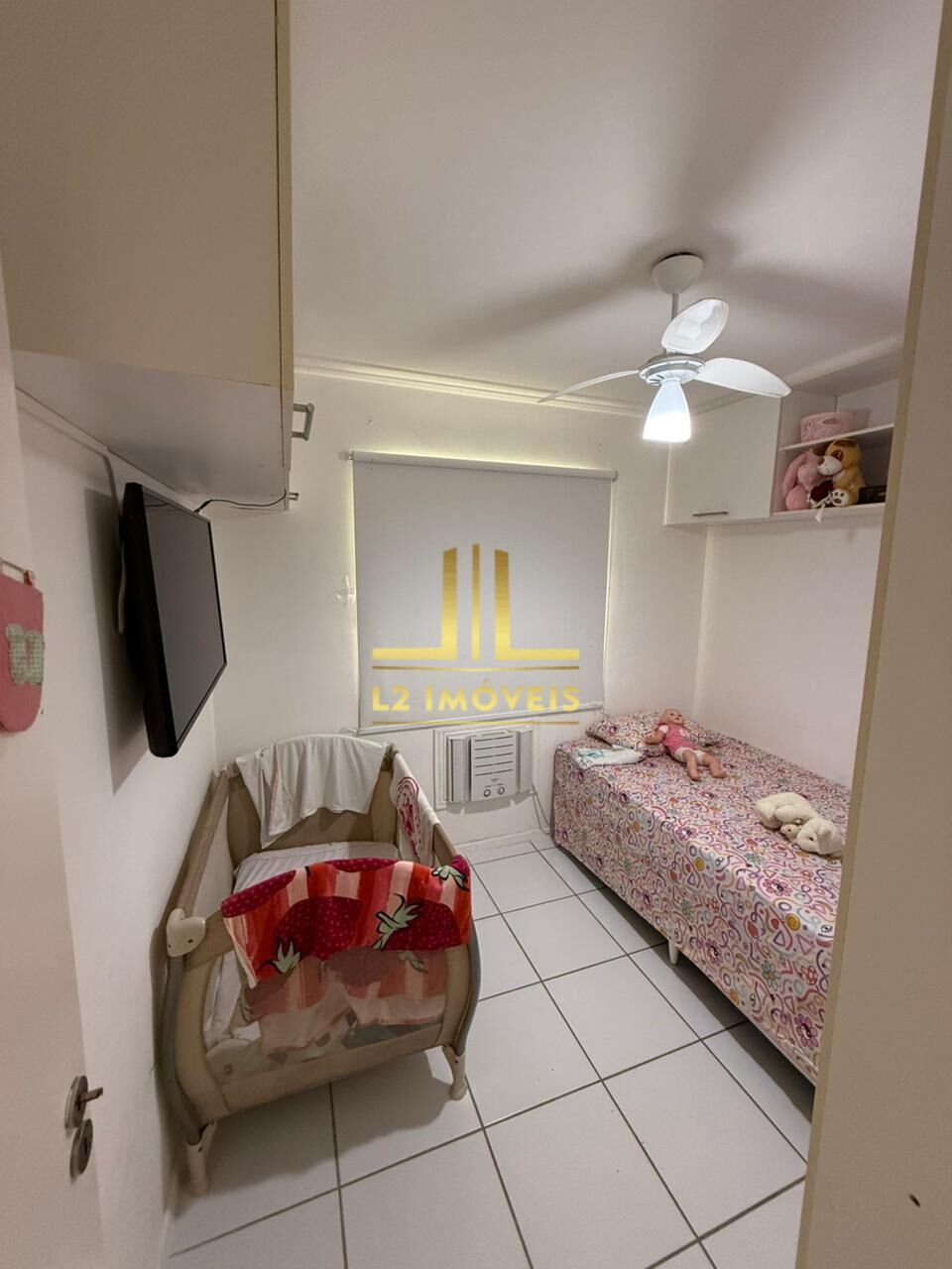 Apartamento à venda com 3 quartos, 74m² - Foto 4