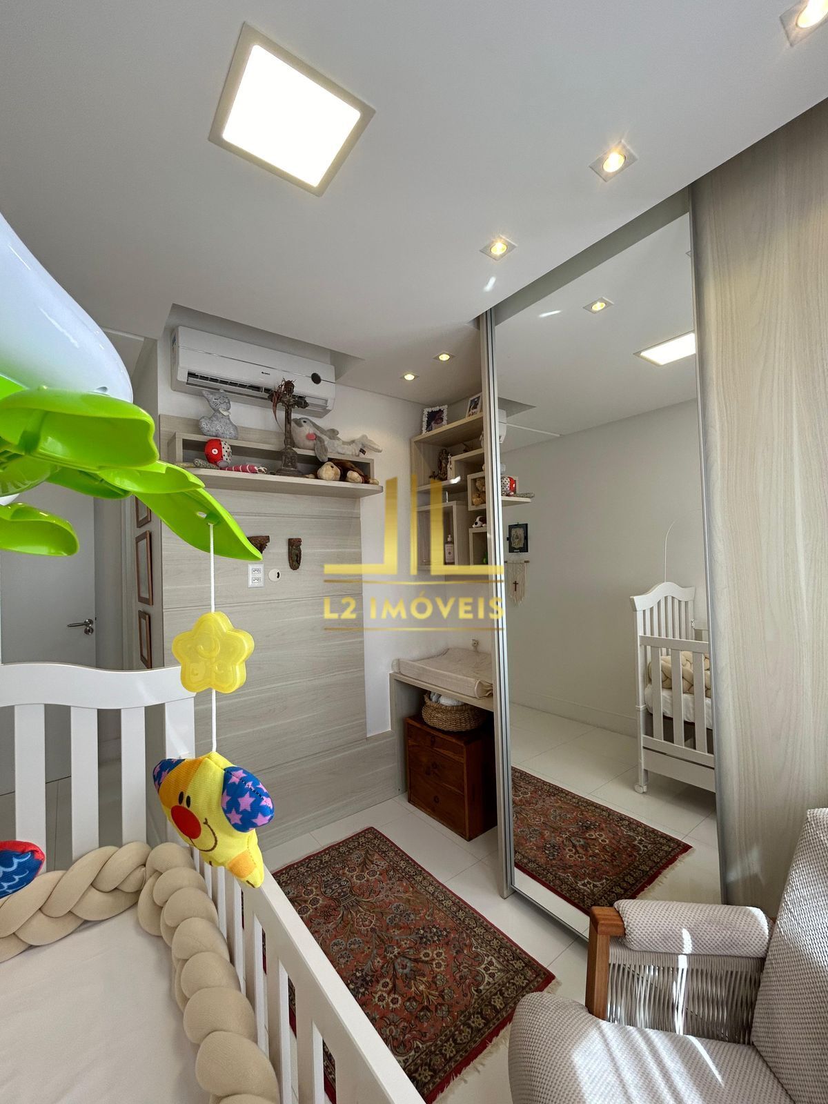Apartamento à venda com 3 quartos, 110m² - Foto 11