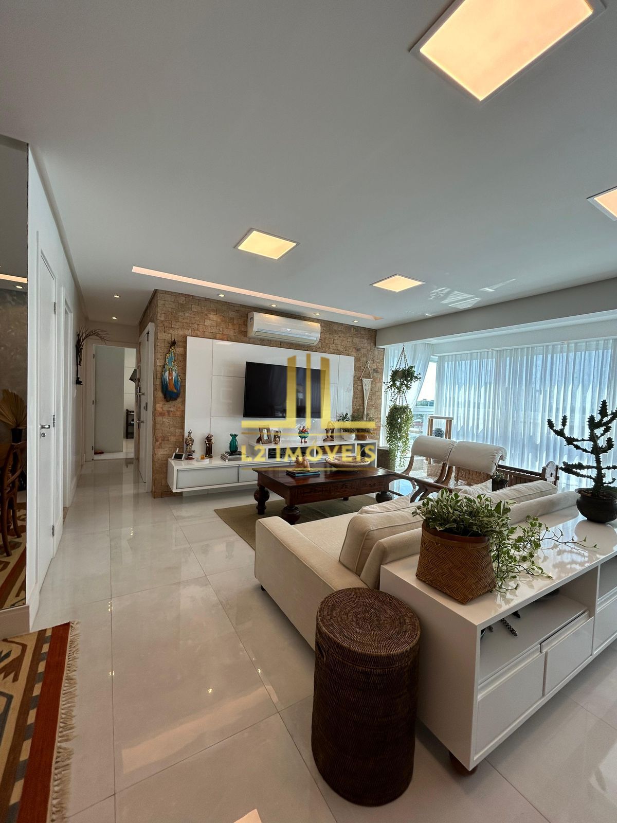 Apartamento à venda com 3 quartos, 110m² - Foto 7
