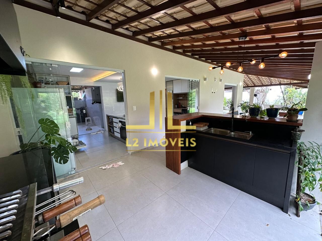 Casa à venda com 4 quartos, 270m² - Foto 48