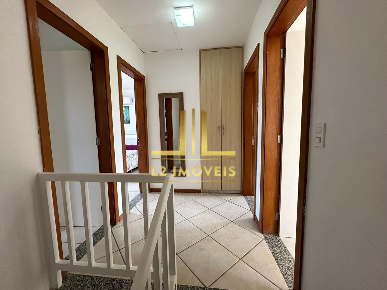 Casa à venda com 4 quartos, 270m² - Foto 35