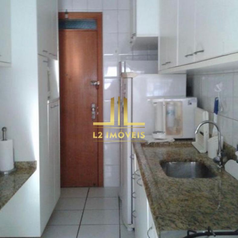 Apartamento à venda com 3 quartos, 118m² - Foto 11