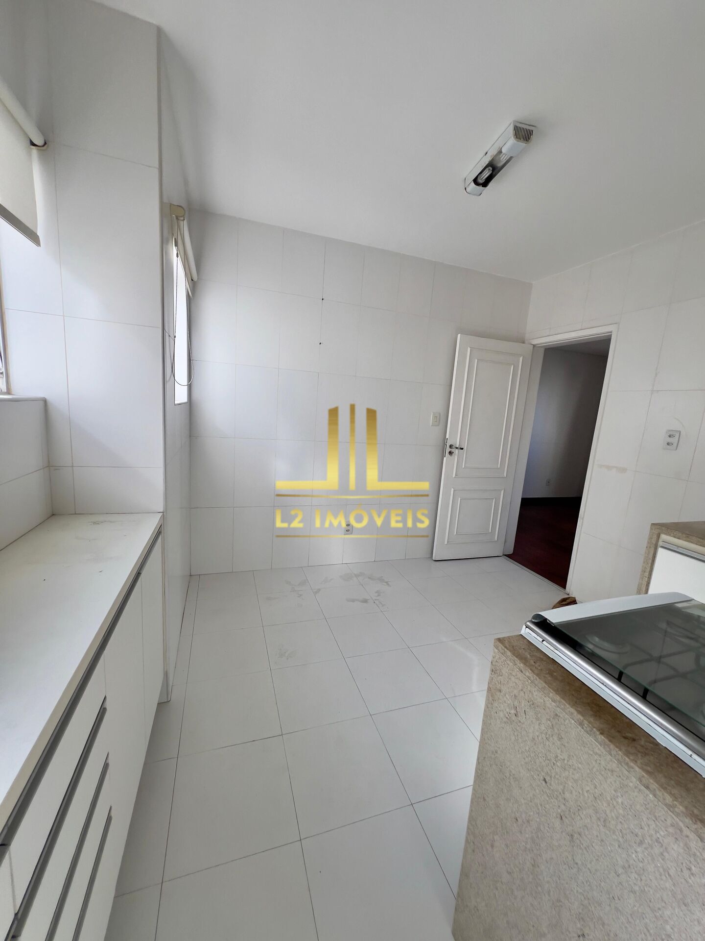 Apartamento à venda com 3 quartos, 149m² - Foto 14