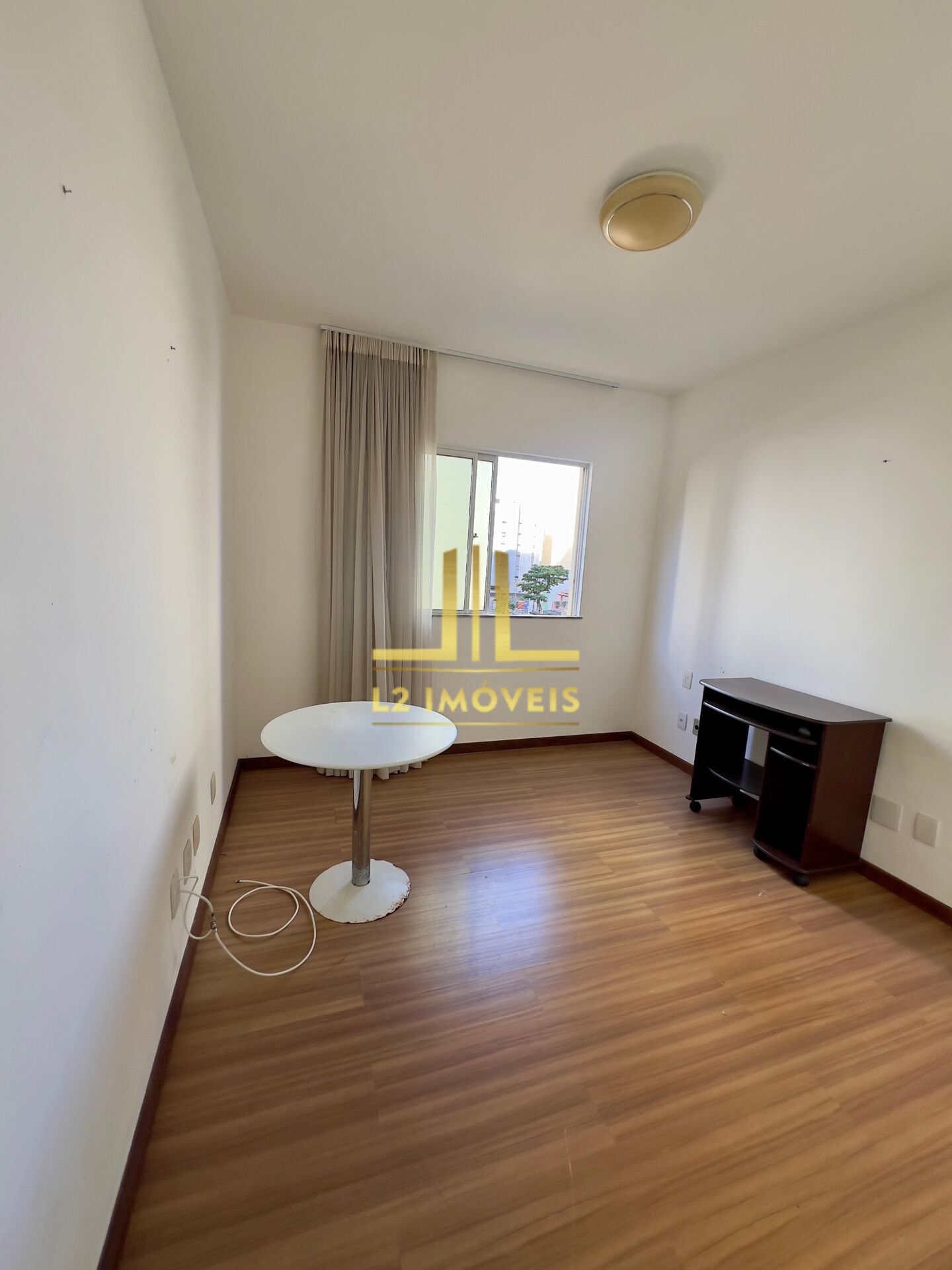 Apartamento à venda com 3 quartos, 149m² - Foto 2