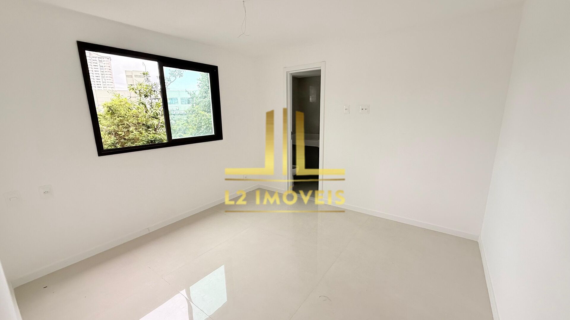 Apartamento, 4 quartos, 221 m² - Foto 12