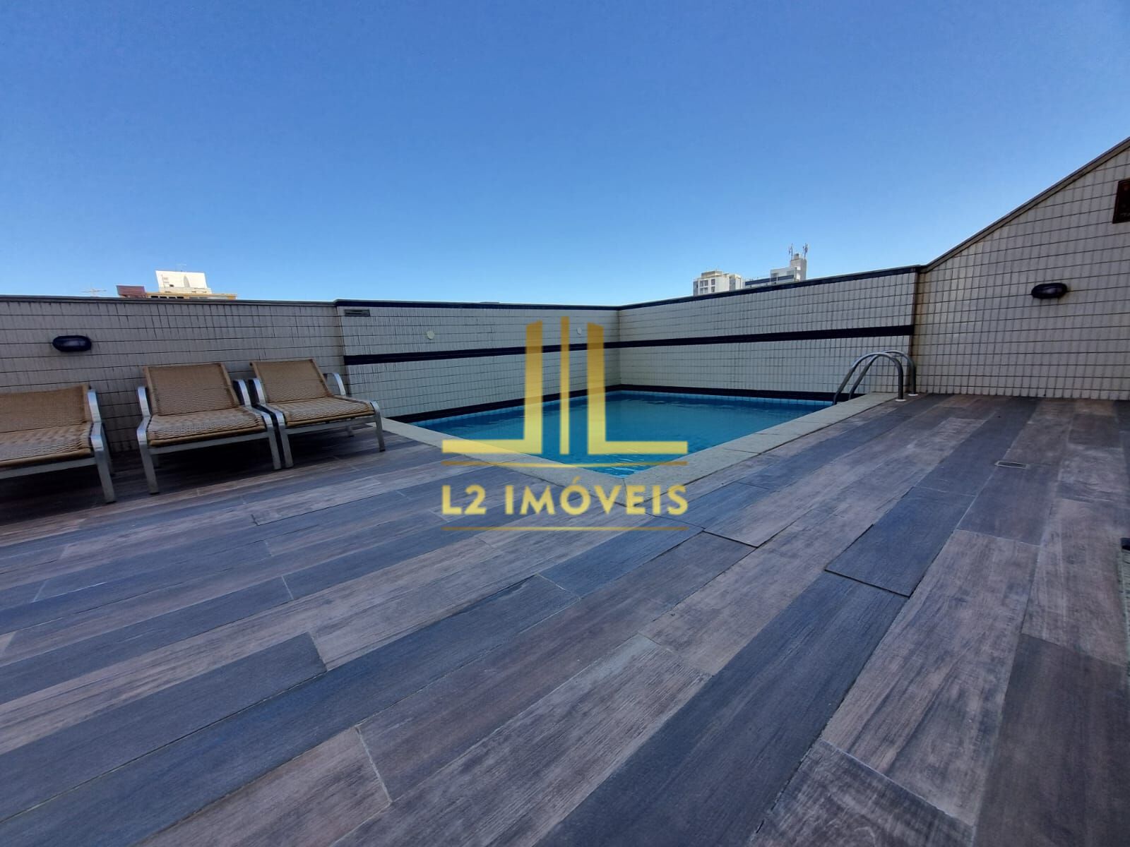 Apartamento à venda com 2 quartos, 80m² - Foto 13