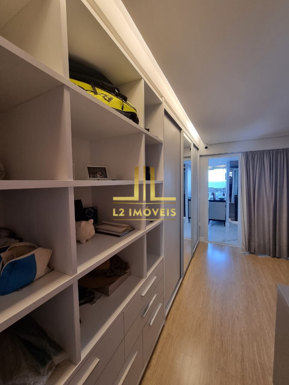 Apartamento à venda com 3 quartos, 130m² - Foto 17