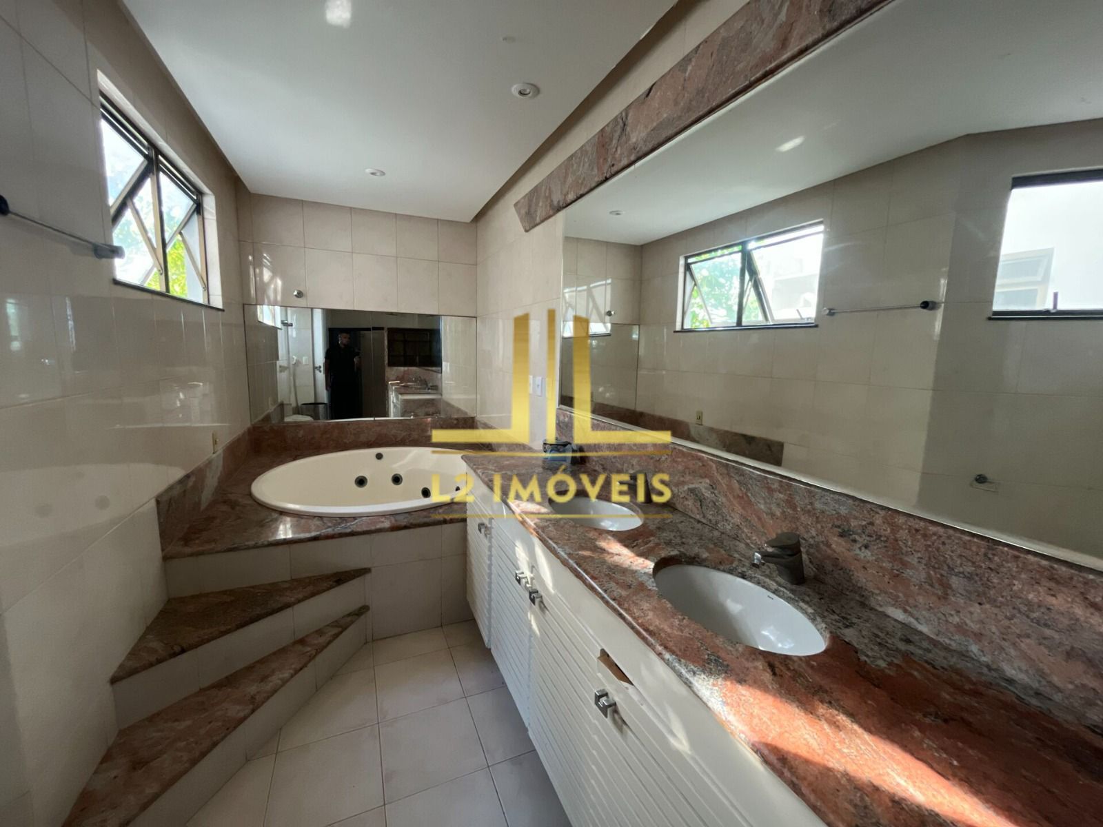 Casa, 4 quartos, 305 m² - Foto 24