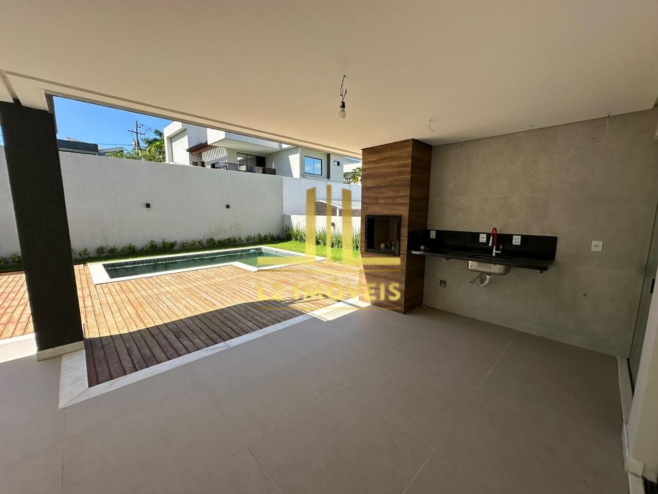 Casa à venda com 4 quartos, 345m² - Foto 24