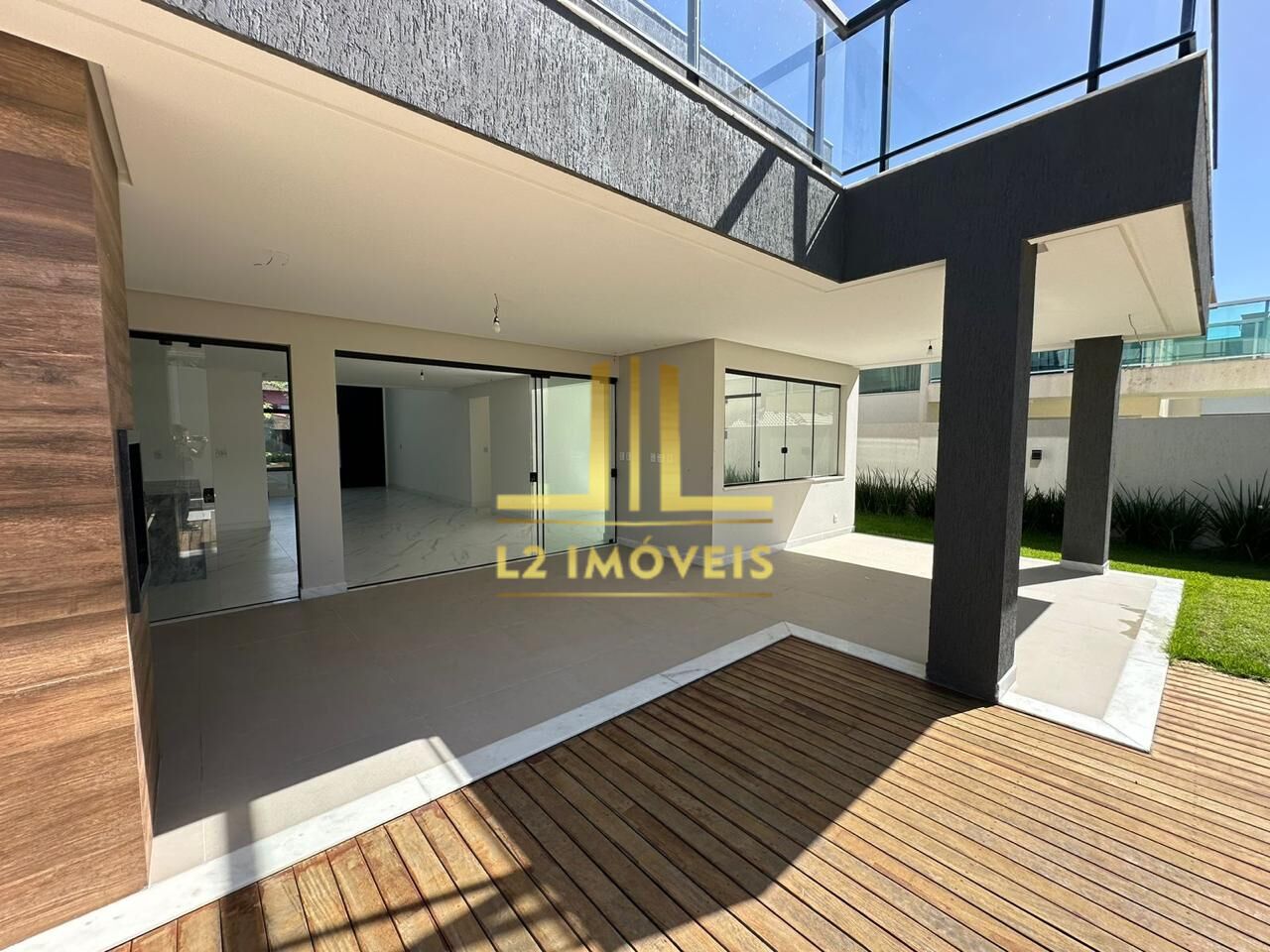 Casa à venda com 4 quartos, 345m² - Foto 6