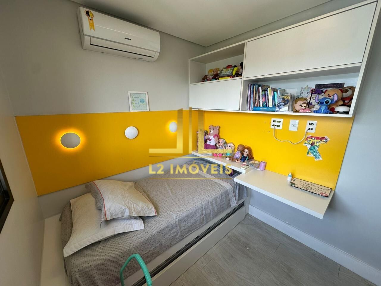 Apartamento à venda com 3 quartos, 107m² - Foto 12