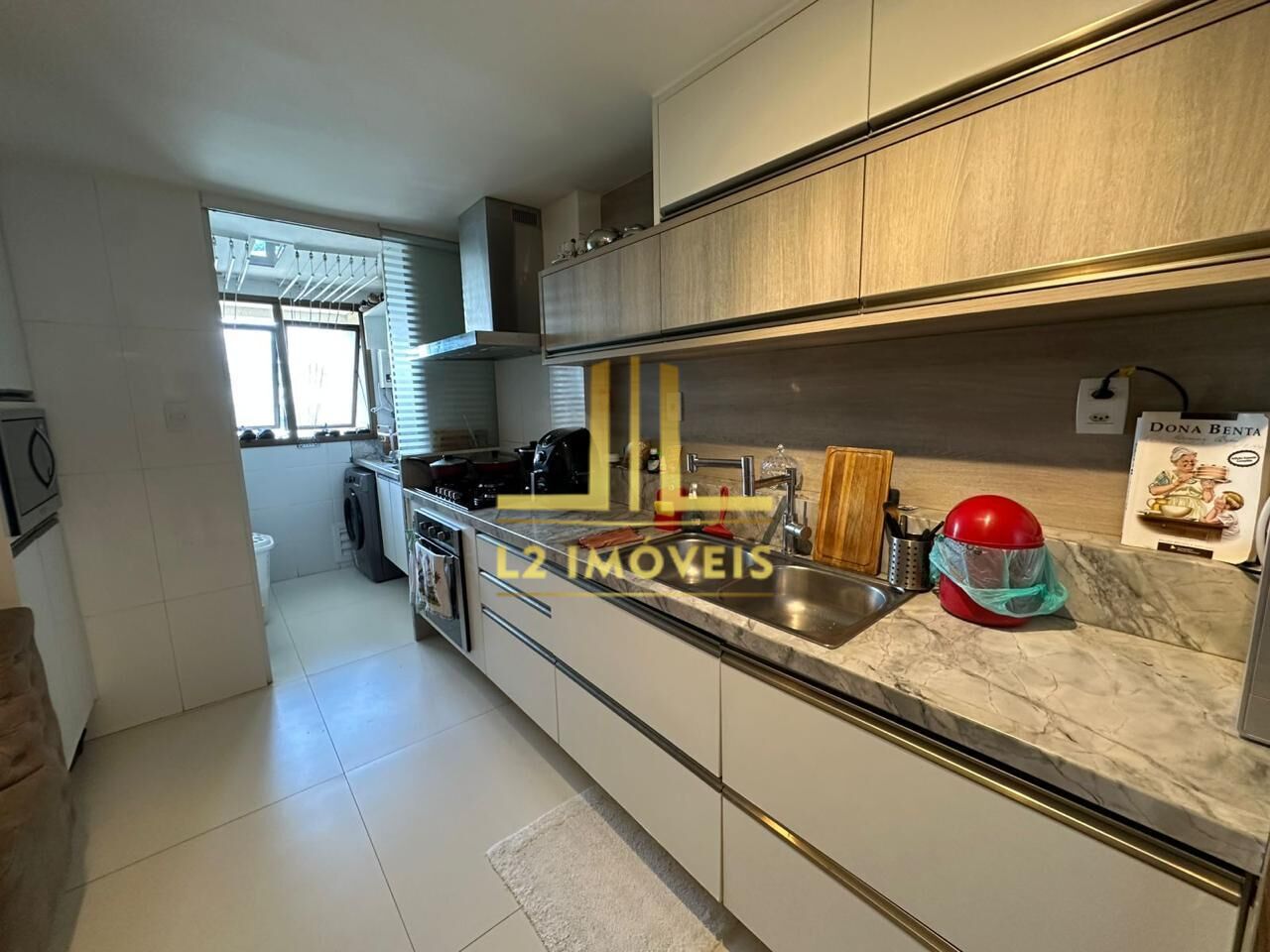 Apartamento à venda com 3 quartos, 107m² - Foto 25