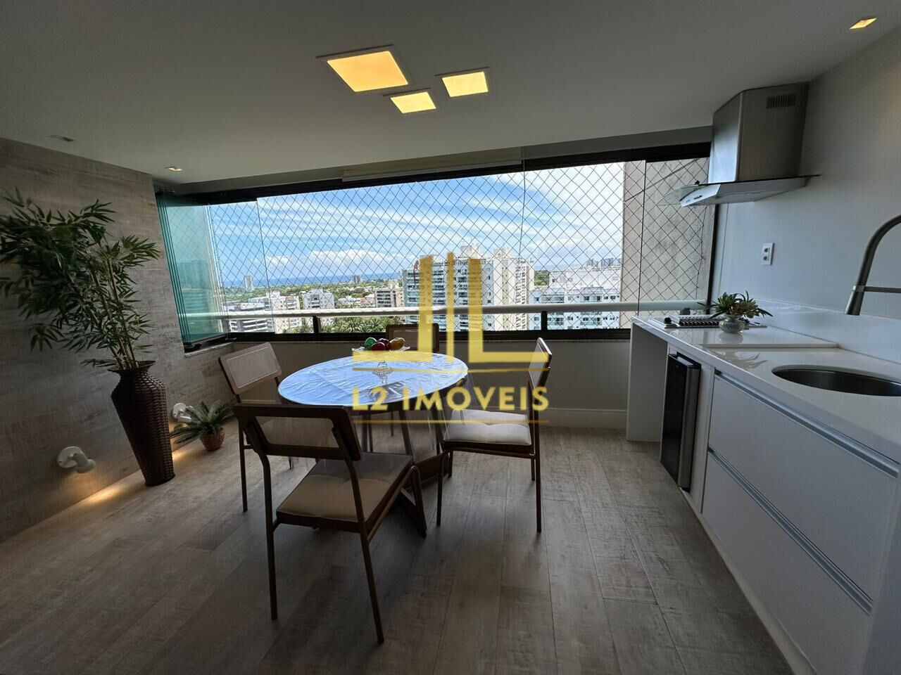 Apartamento à venda com 3 quartos, 107m² - Foto 6