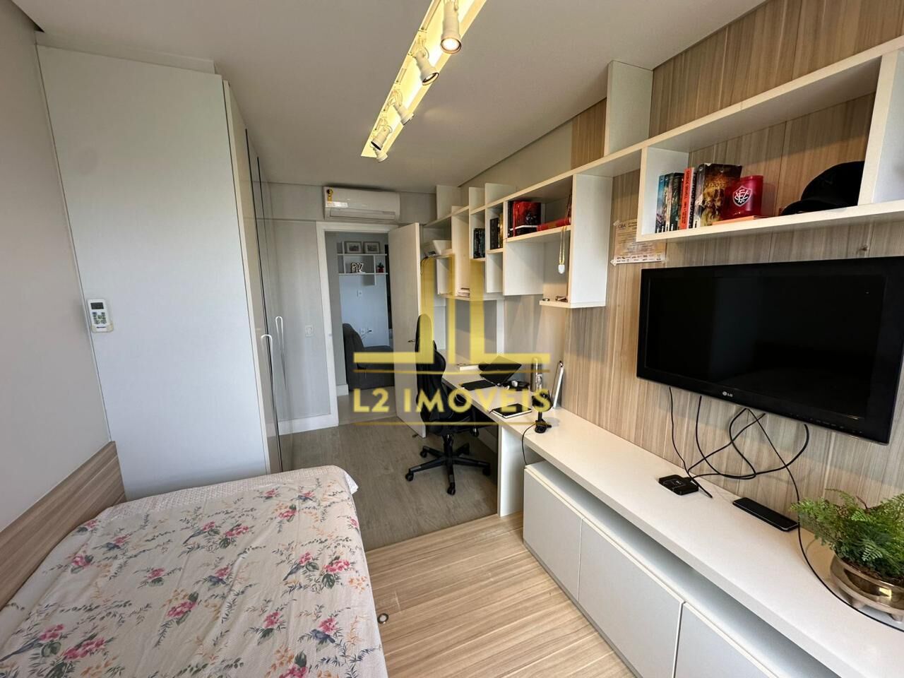 Apartamento à venda com 3 quartos, 107m² - Foto 15