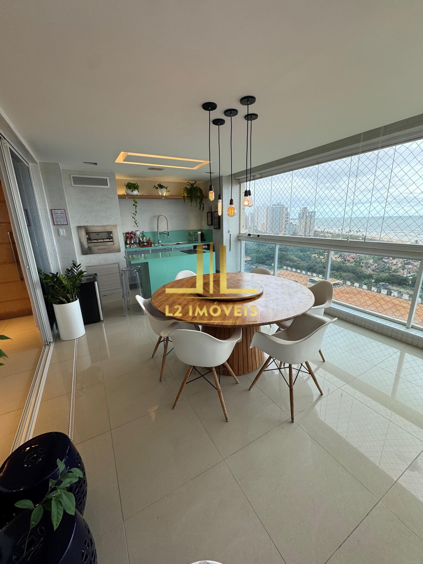 Apartamento à venda com 3 quartos, 155m² - Foto 6