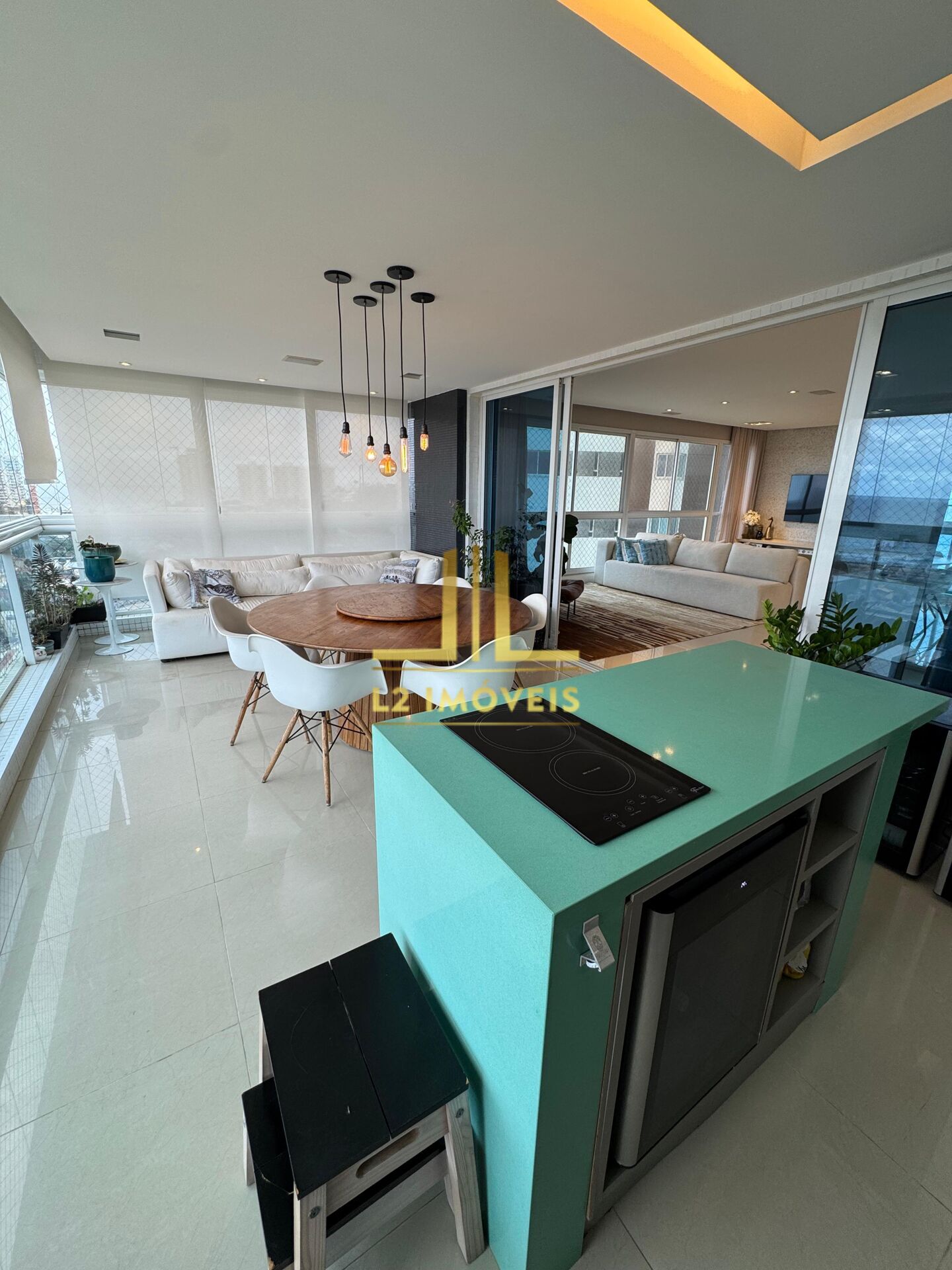 Apartamento à venda com 3 quartos, 155m² - Foto 7