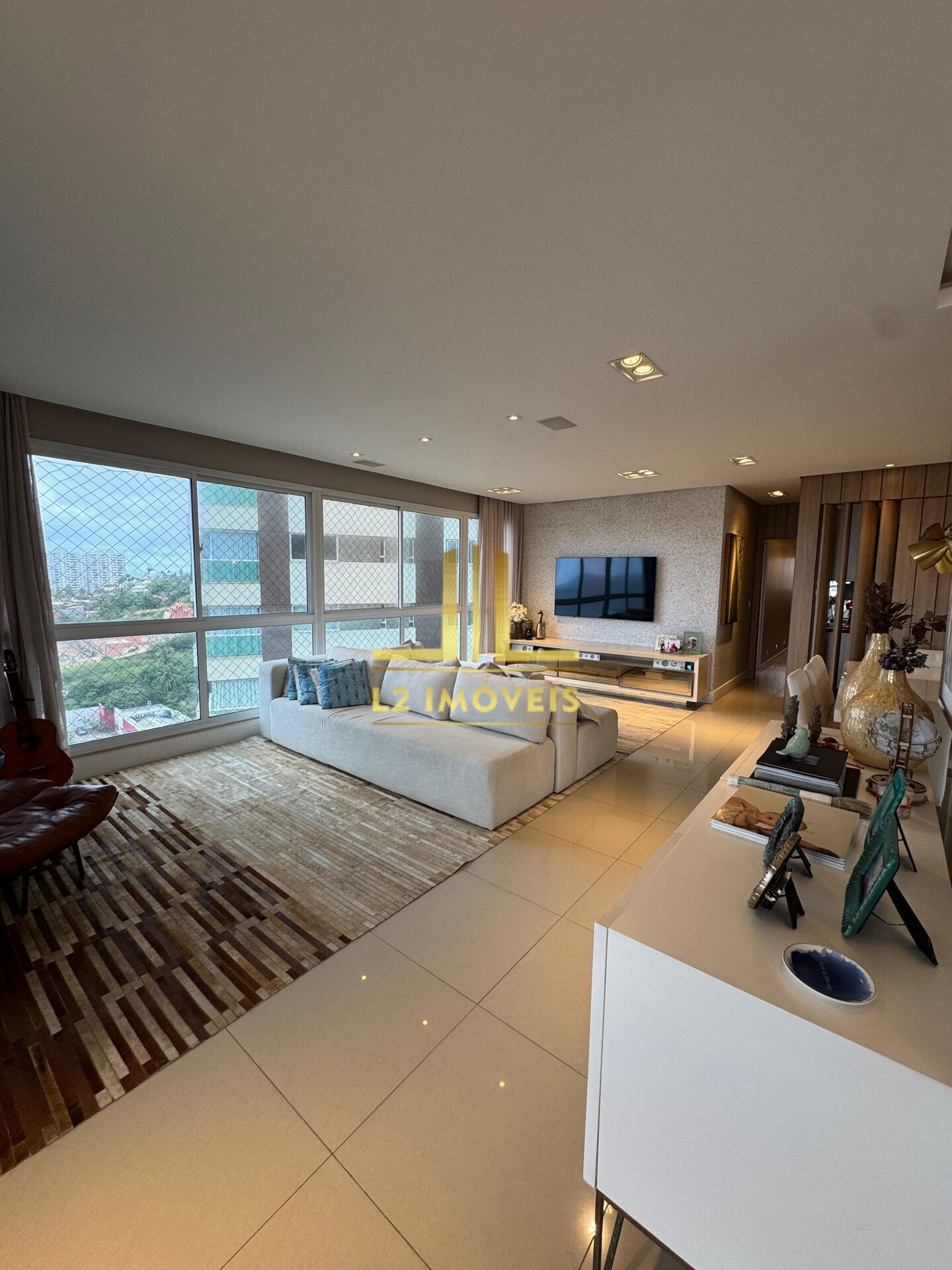 Apartamento à venda com 3 quartos, 155m² - Foto 5