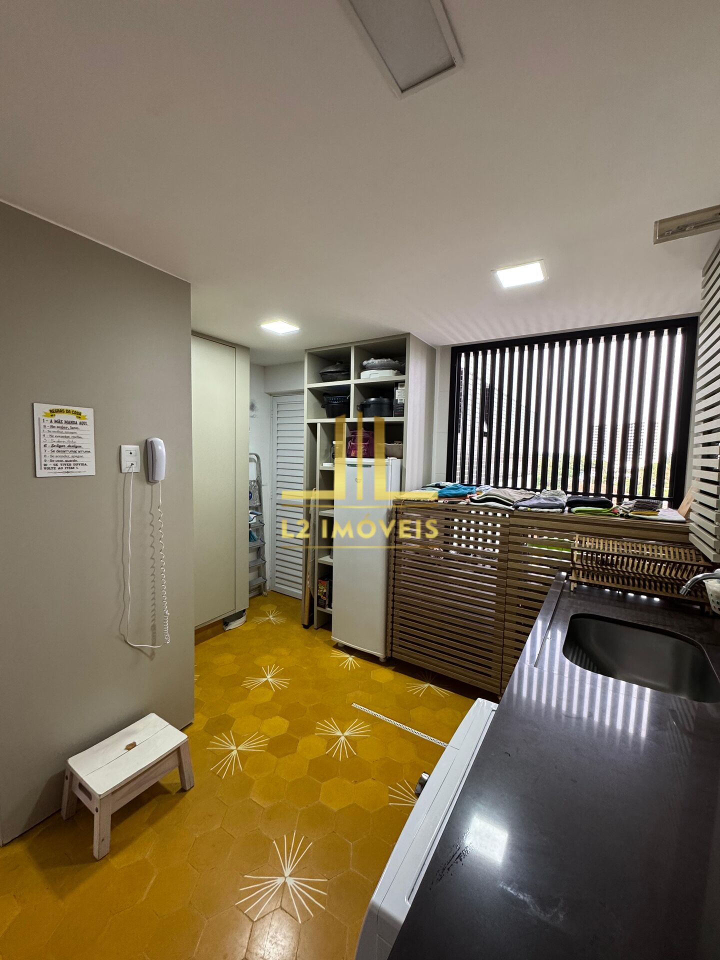 Apartamento à venda com 3 quartos, 155m² - Foto 23