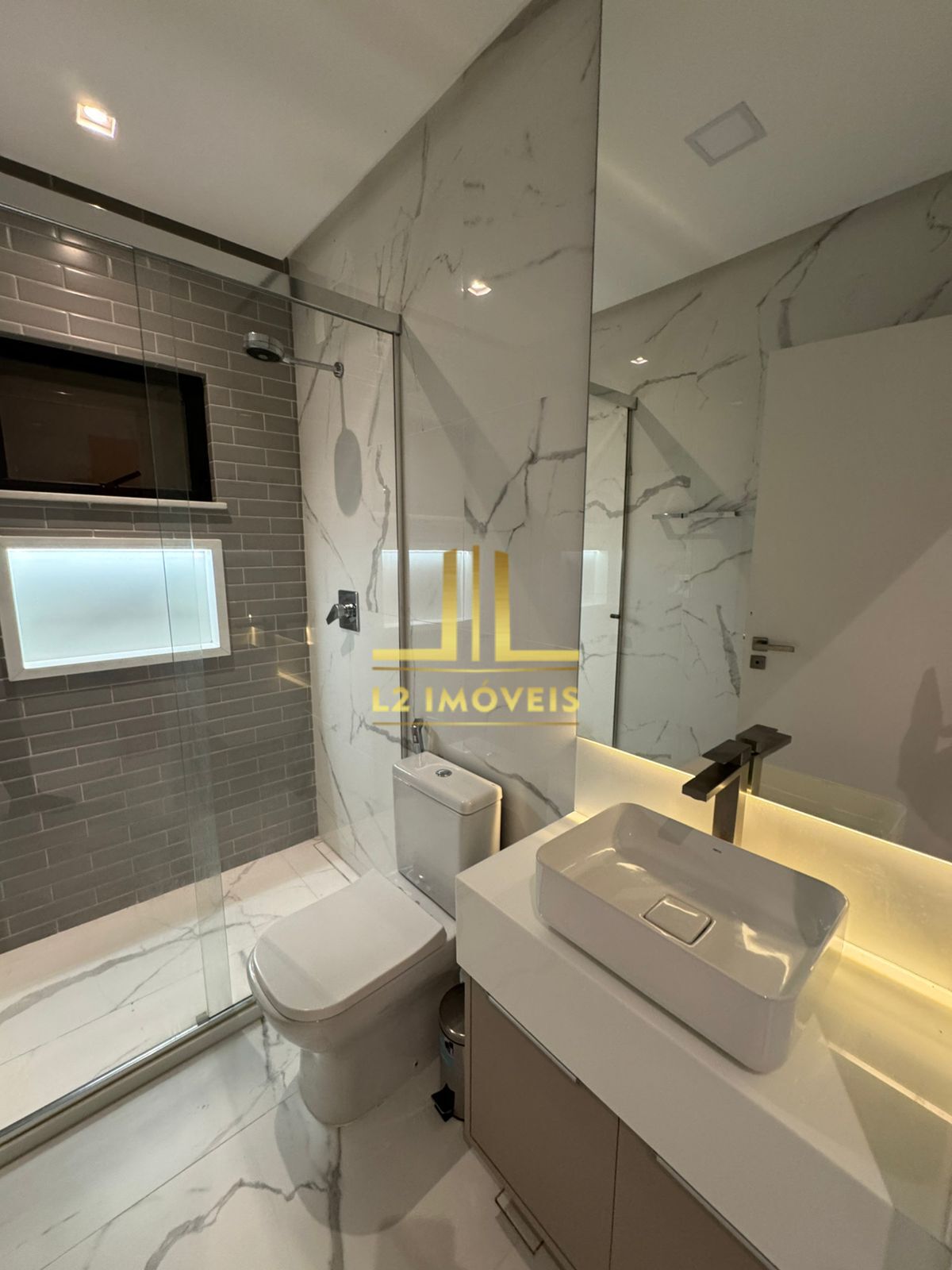 Casa à venda com 4 quartos, 580m² - Foto 47