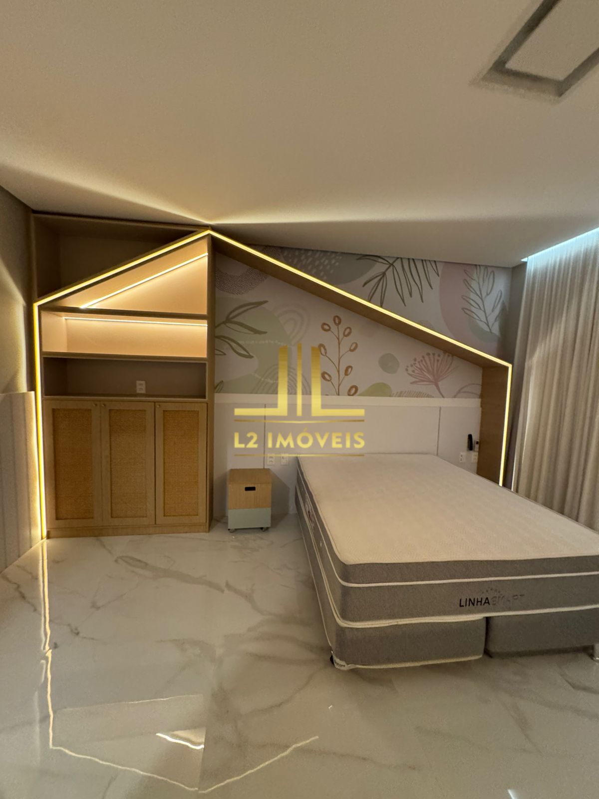 Casa à venda com 4 quartos, 580m² - Foto 13