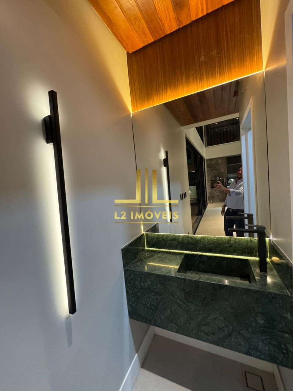 Casa à venda com 4 quartos, 580m² - Foto 40