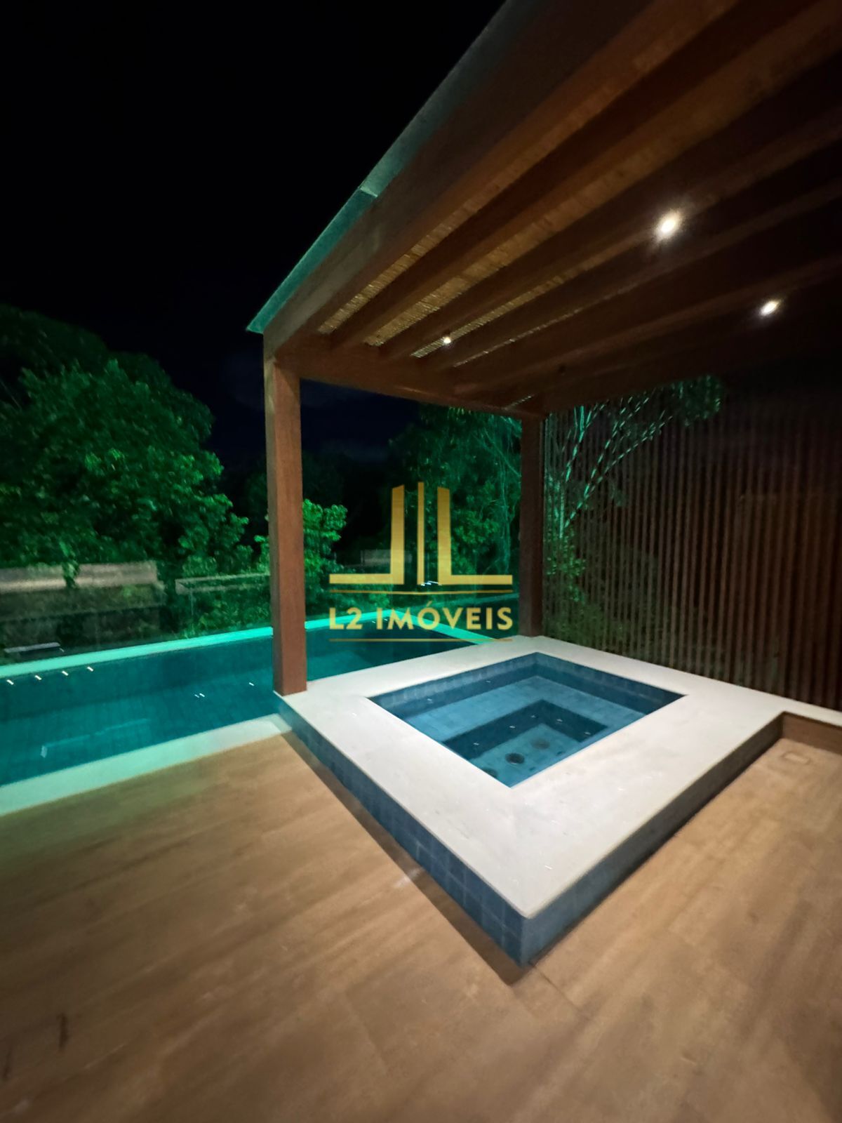 Casa à venda com 4 quartos, 580m² - Foto 10
