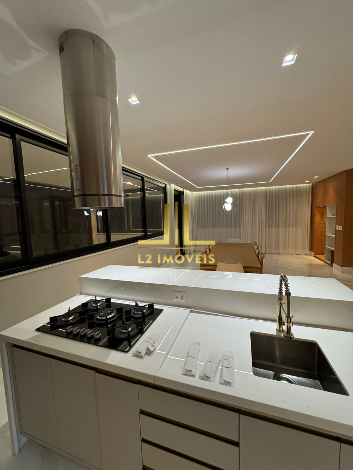 Casa à venda com 4 quartos, 580m² - Foto 33