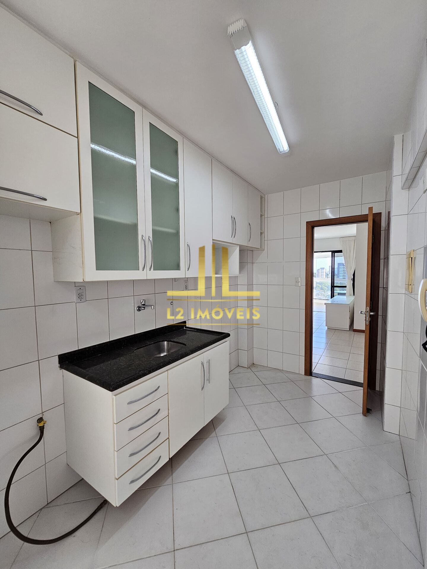 Apartamento à venda com 3 quartos, 107m² - Foto 12