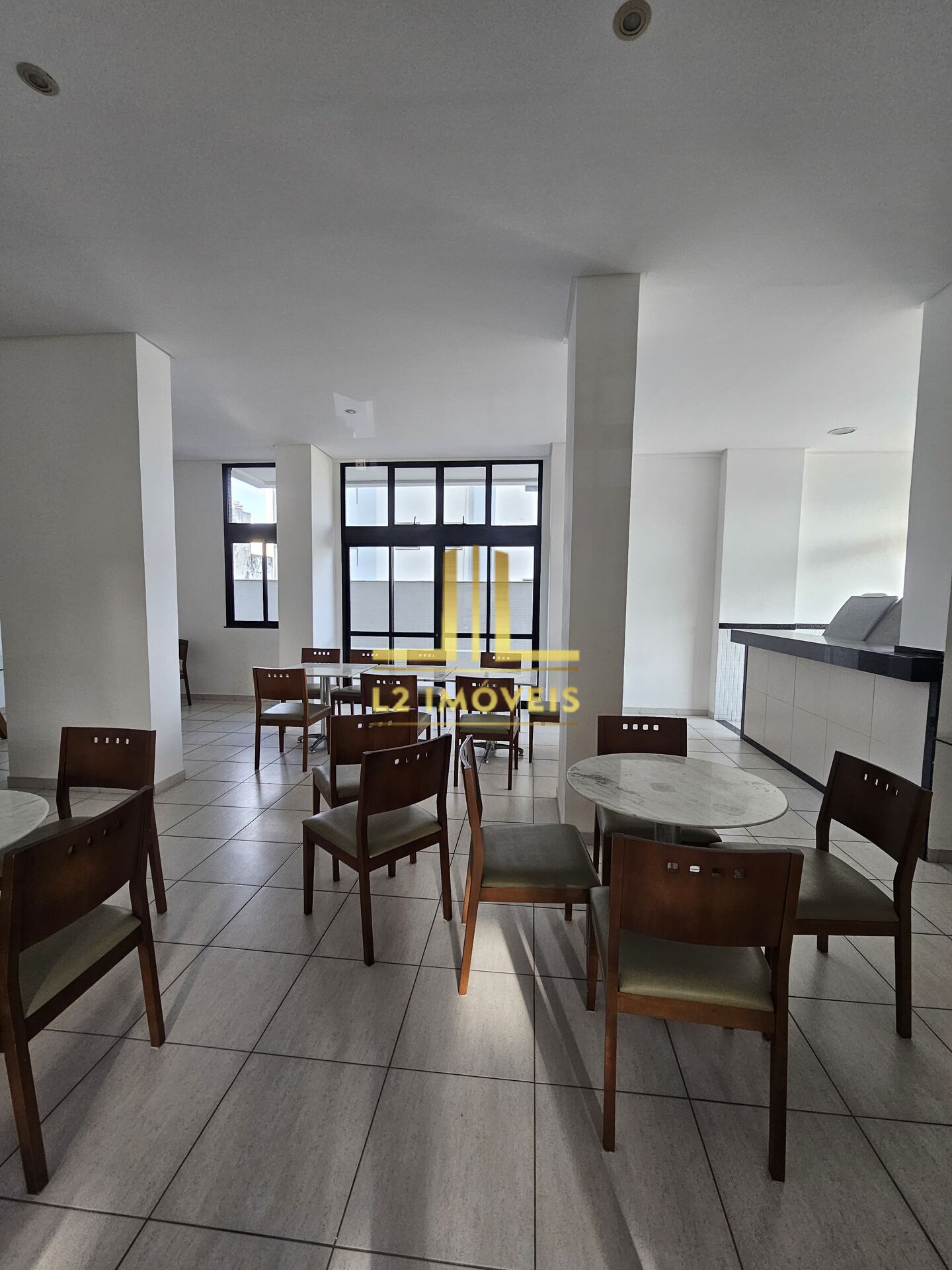 Apartamento à venda com 3 quartos, 107m² - Foto 21