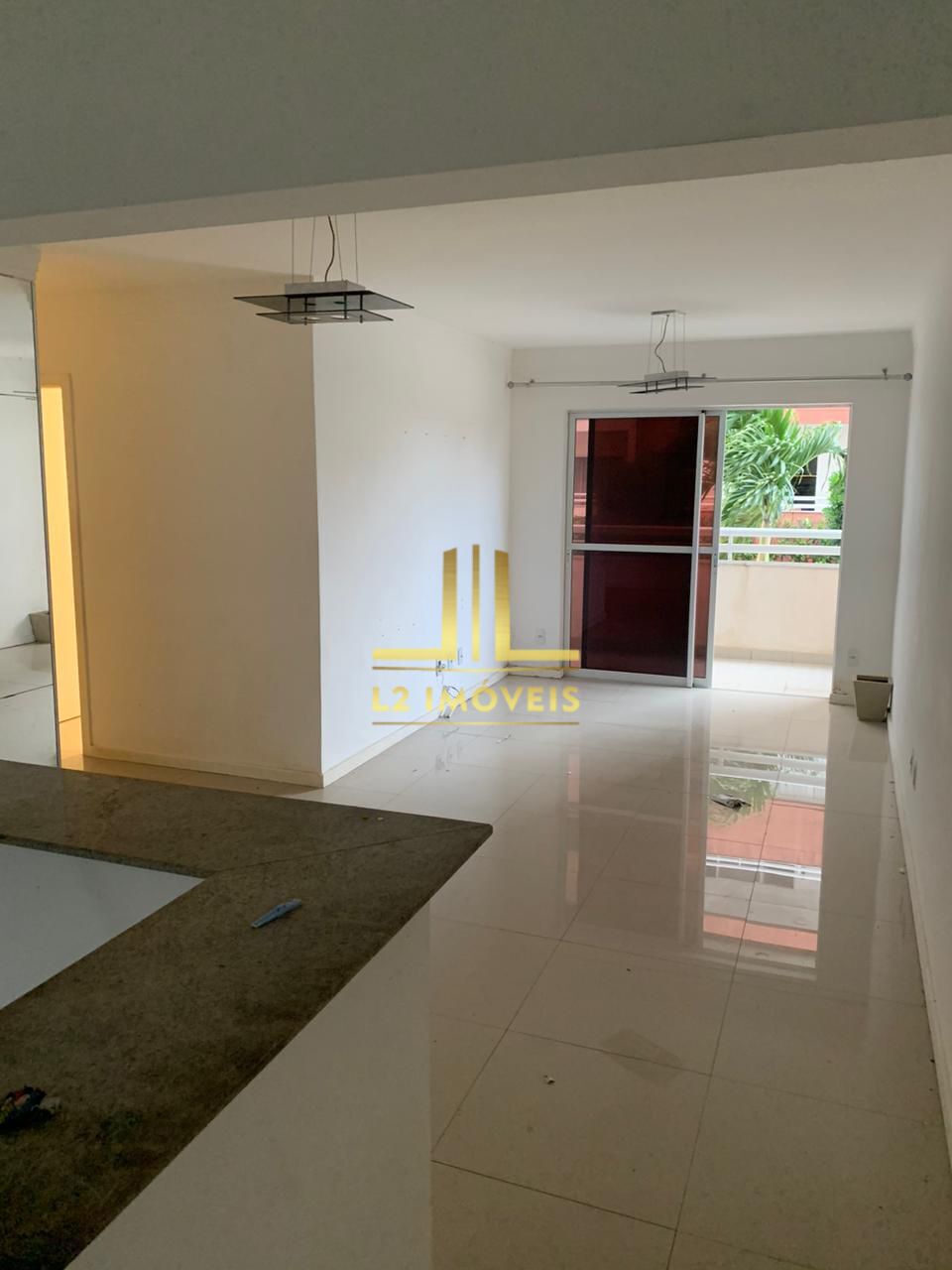 Apartamento à venda com 3 quartos, 81m² - Foto 1