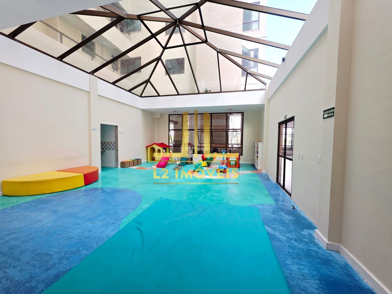 Apartamento à venda com 4 quartos, 139m² - Foto 29
