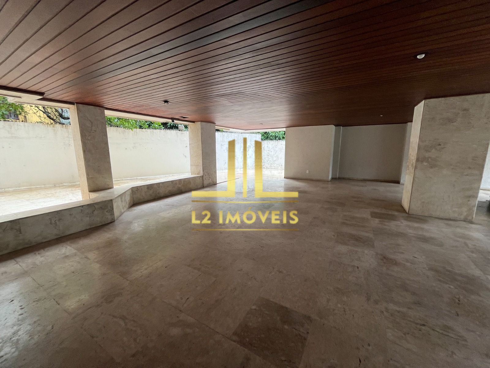 Apartamento à venda com 4 quartos, 240m² - Foto 26