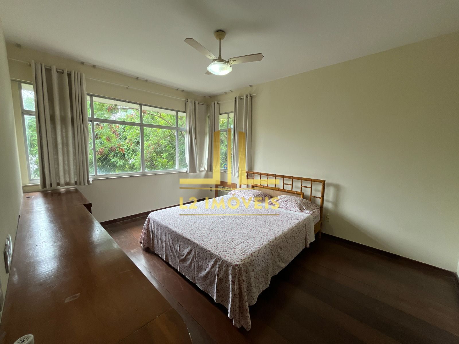 Apartamento à venda com 4 quartos, 240m² - Foto 12