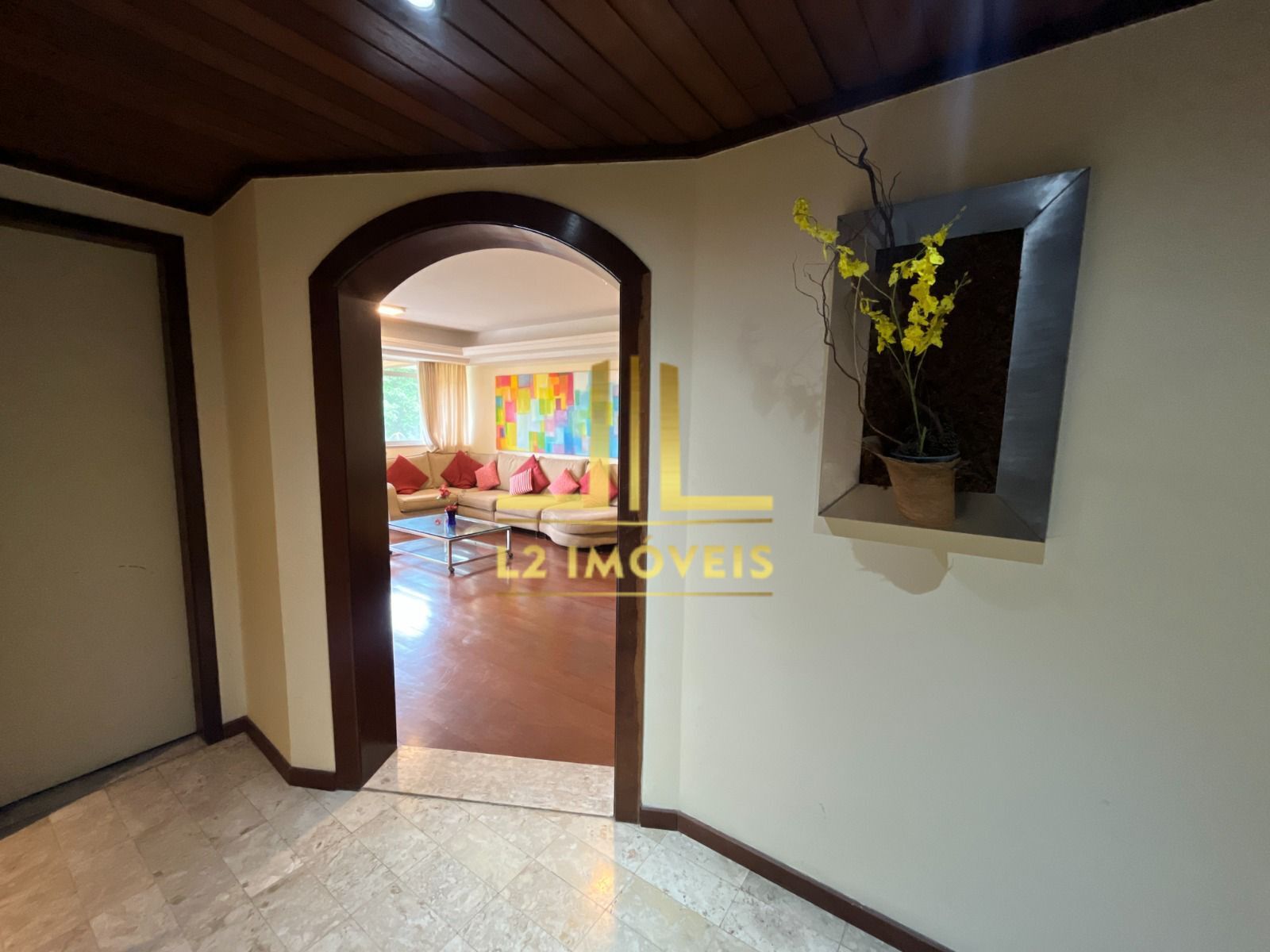 Apartamento à venda com 4 quartos, 240m² - Foto 18
